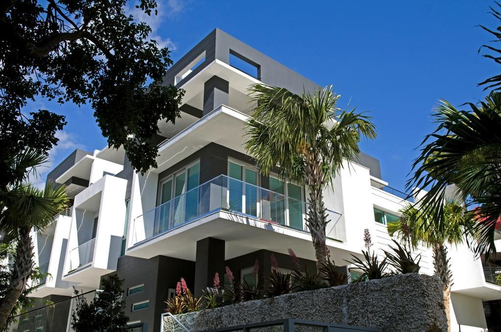 2110 Brickell Luxury Townhouses *
